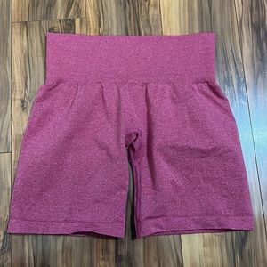 NVGTN maroon / pink shorts